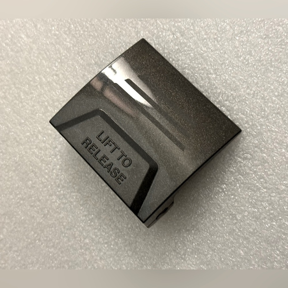 Bissell Dirty Water Tank Clip For #2084, 2085, 2089 Power Force & Turbo Clean.